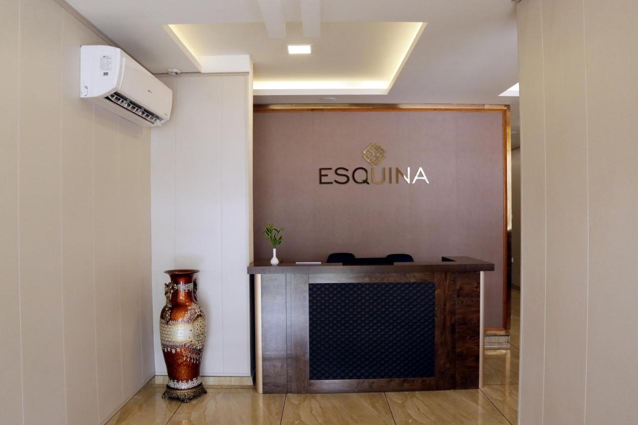 Esquina Residency Otel Kochi Dış mekan fotoğraf