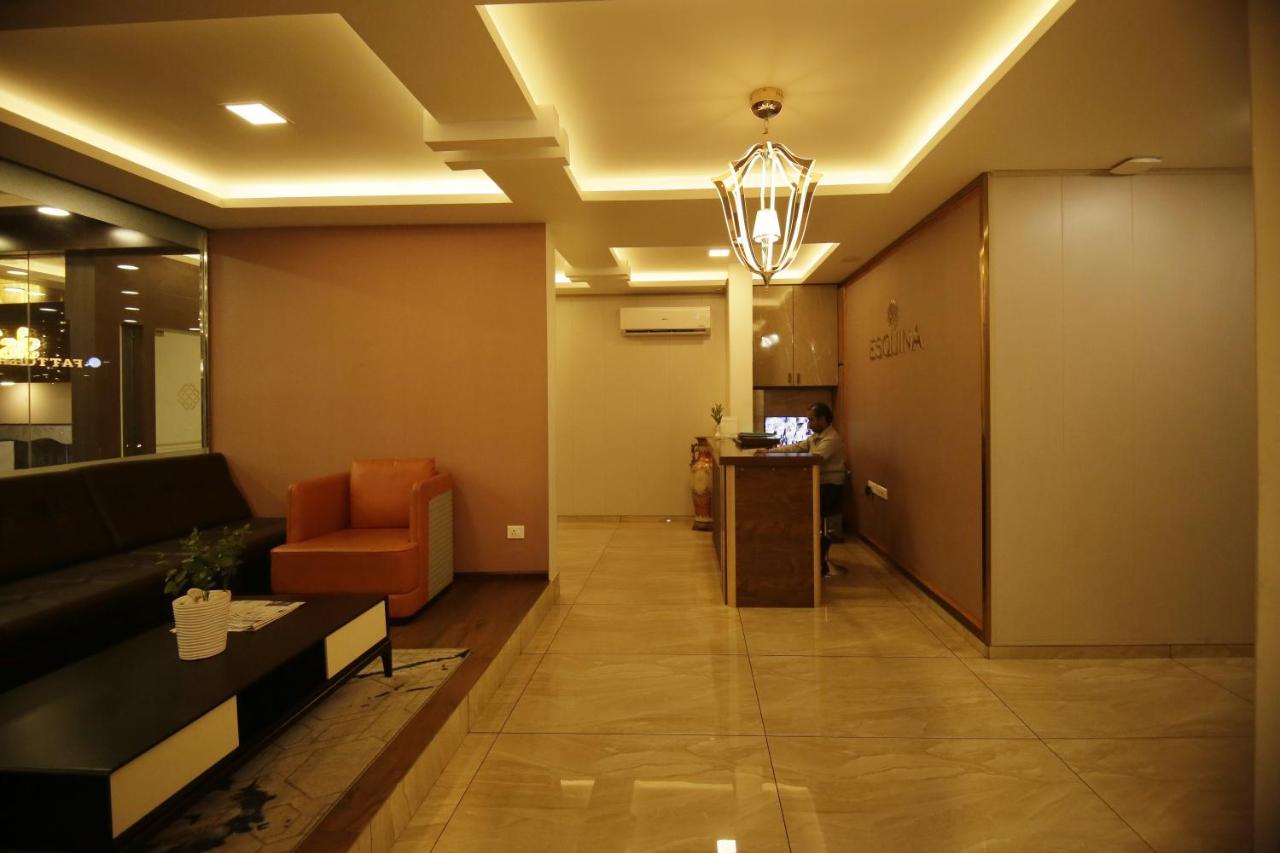 Esquina Residency Otel Kochi Dış mekan fotoğraf