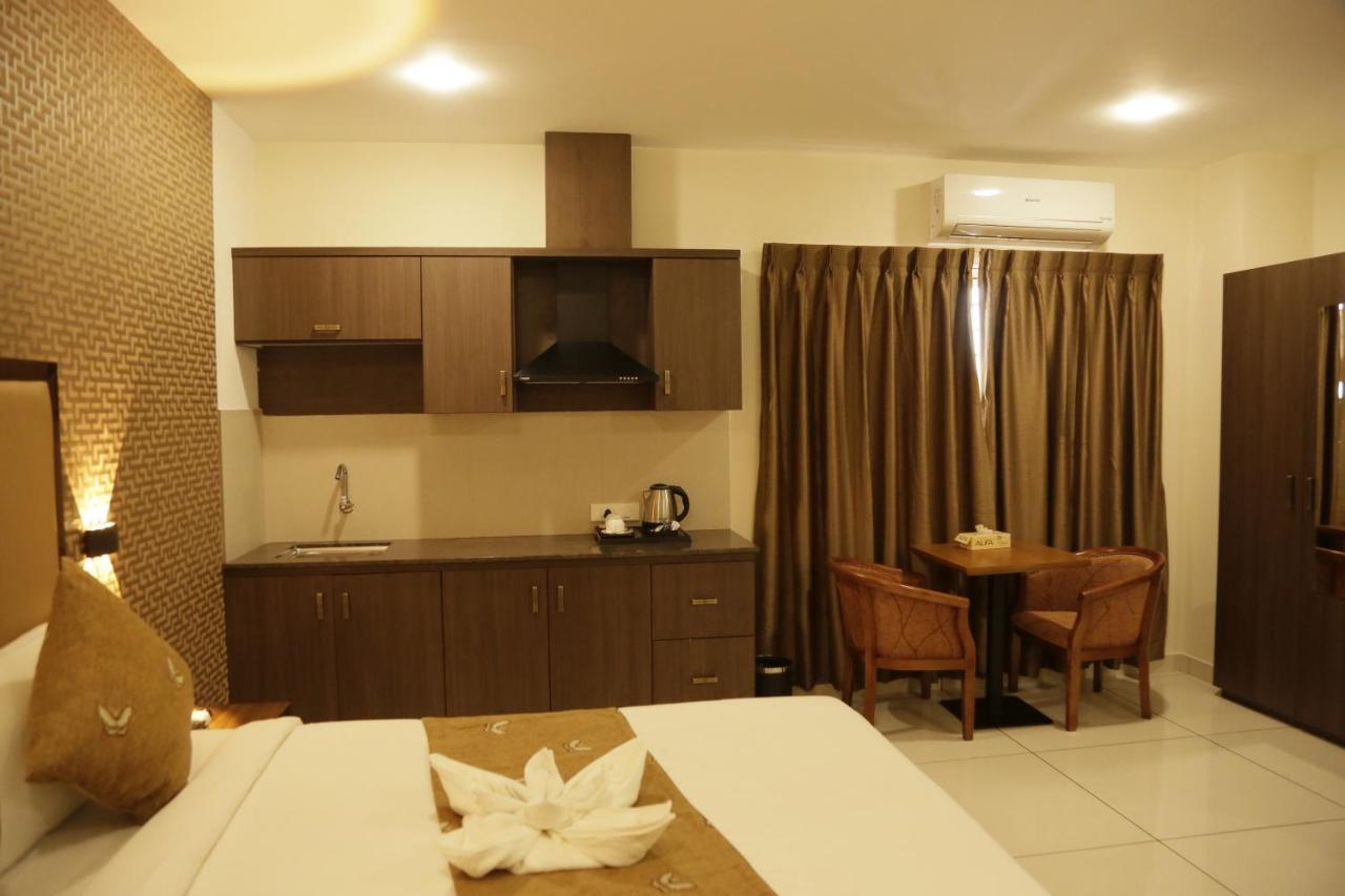 Esquina Residency Otel Kochi Dış mekan fotoğraf